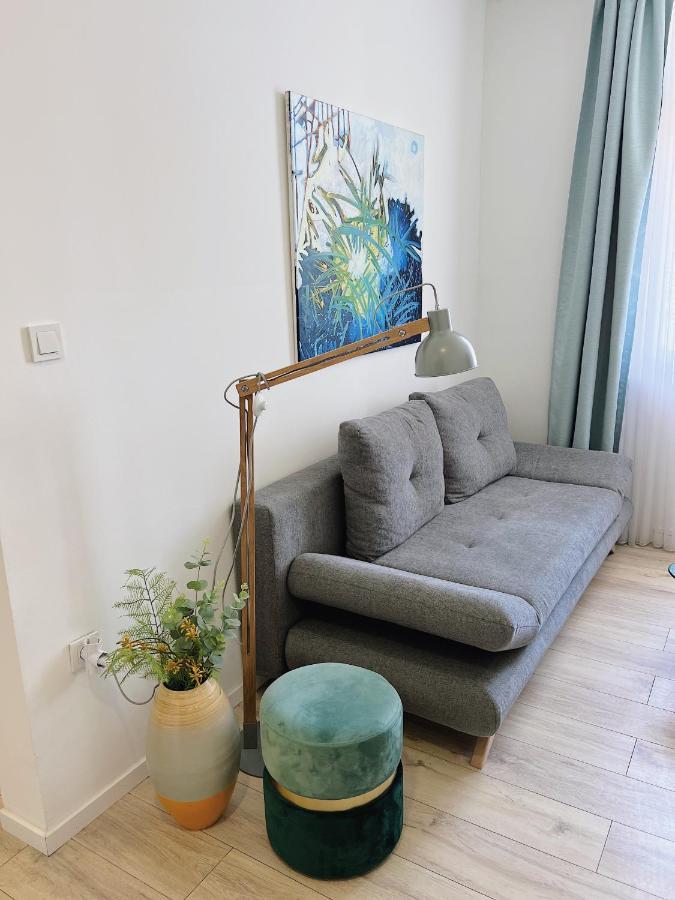 New Stylish & Modern Studio Apart - With Sea View Apartment Pula Bagian luar foto